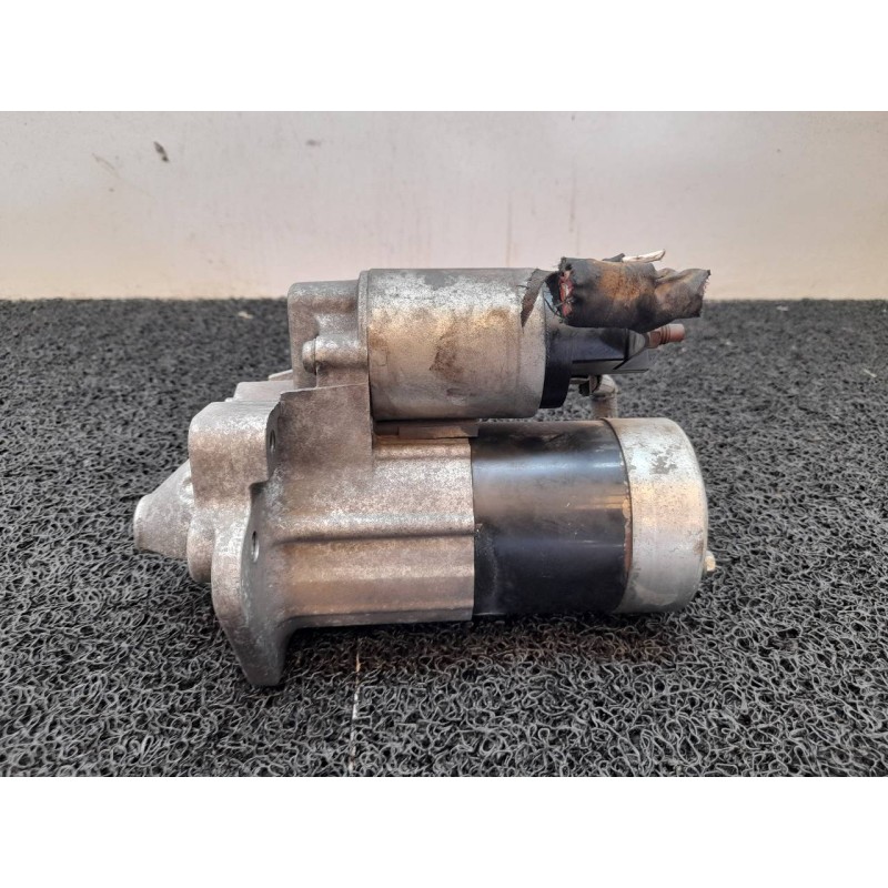 Recambio de motor arranque para renault clio iii style referencia OEM IAM 8200584675B M000T87881 