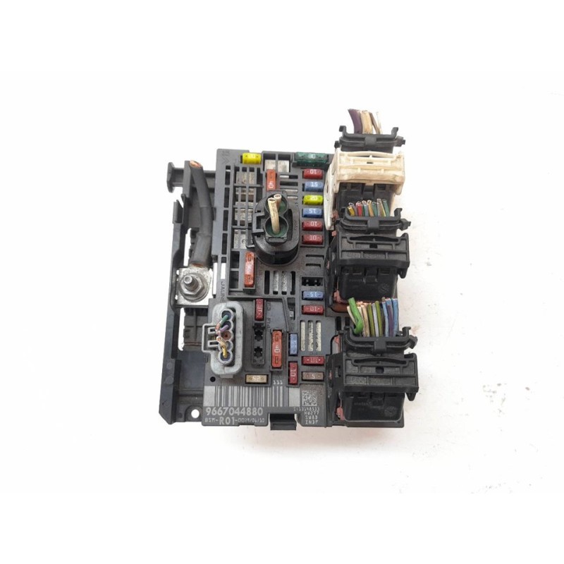 Recambio de caja reles / fusibles para citroën c4 grand picasso exclusive referencia OEM IAM 9667044880  