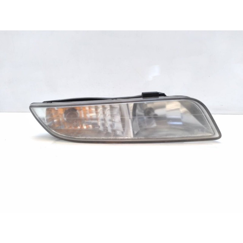 Recambio de faro antiniebla derecho para ssangyong rexton rx 270 plus / 270 xdi plus referencia OEM IAM   