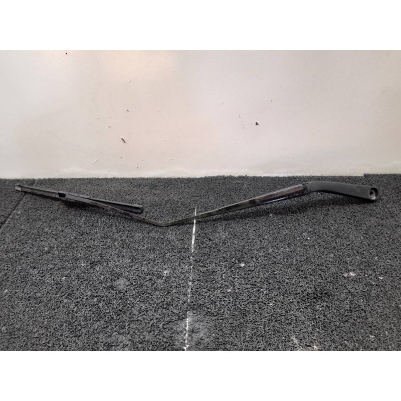 Recambio de brazo limpia delantero derecho para nissan juke (f15) kuro referencia OEM IAM W000014867  