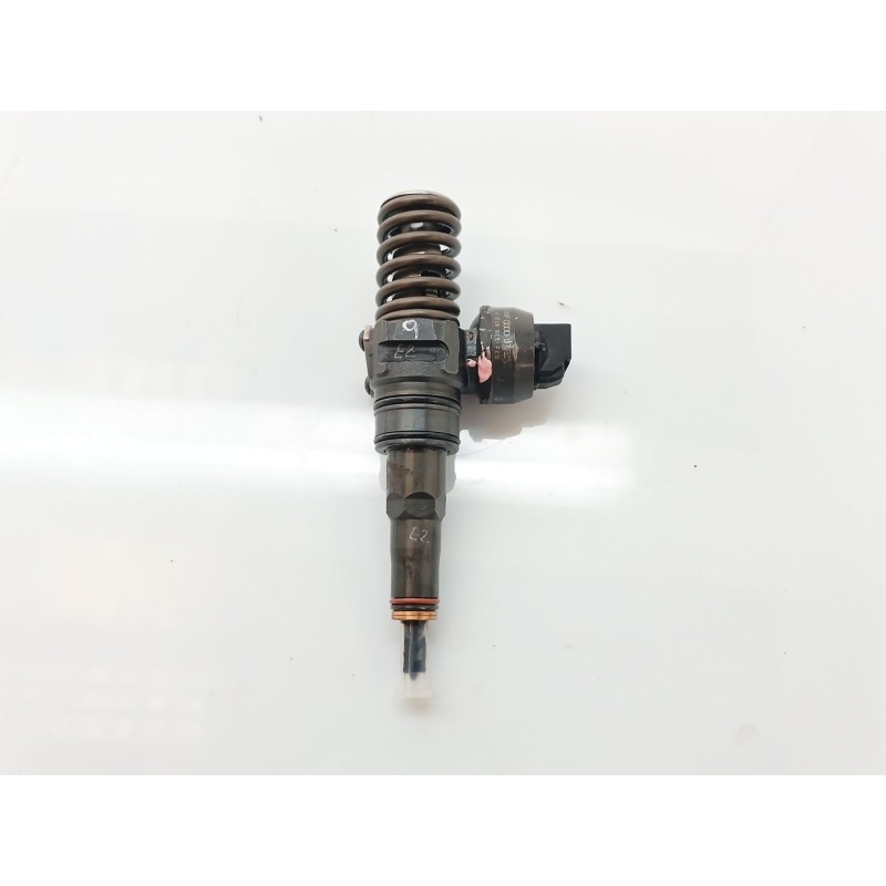 Recambio de inyector para volkswagen touareg (7la) tdi v10 referencia OEM IAM 07Z130073H  