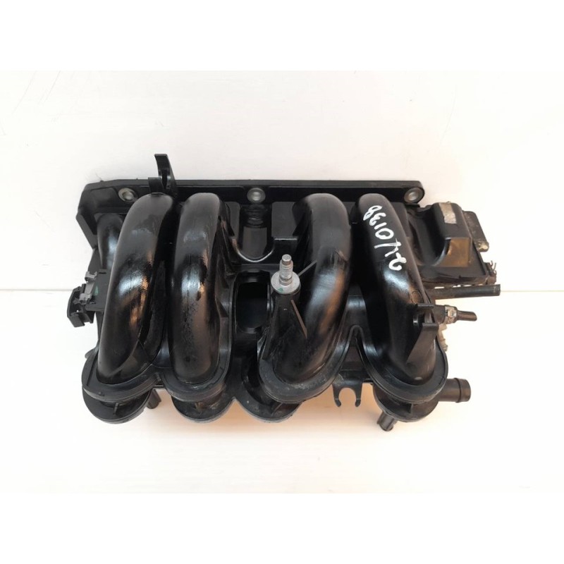Recambio de colector admision para dacia dokker ambiance referencia OEM IAM 8200964639 8022961787 