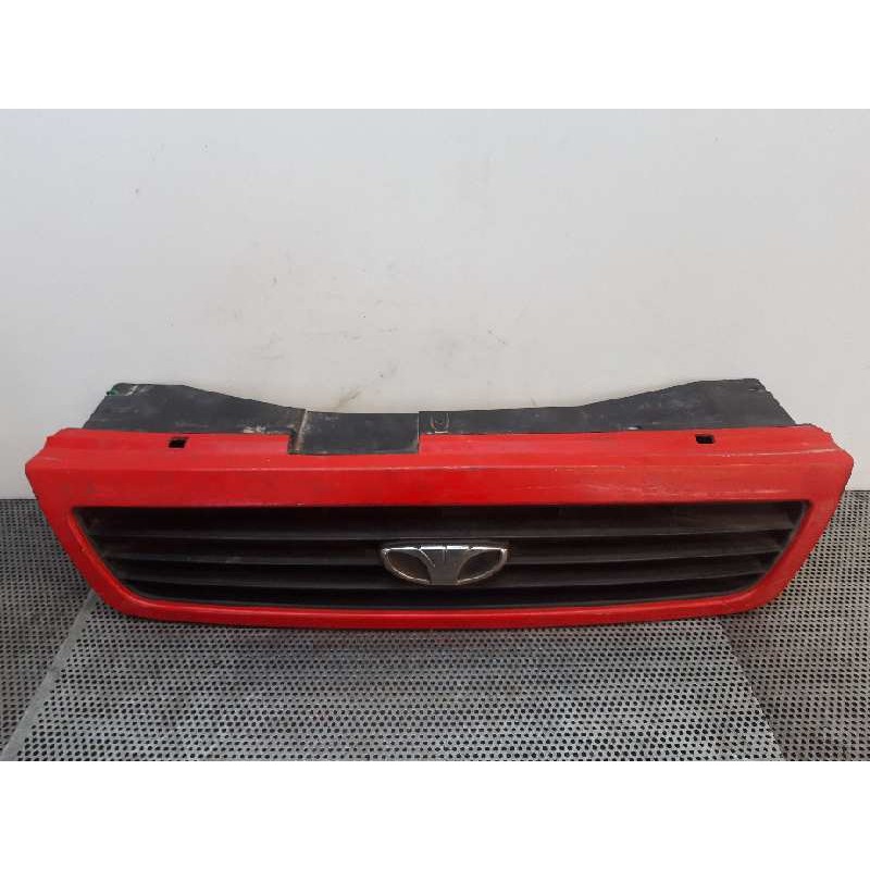 Recambio de rejilla delantera para daewoo nexia referencia OEM IAM  143682 
