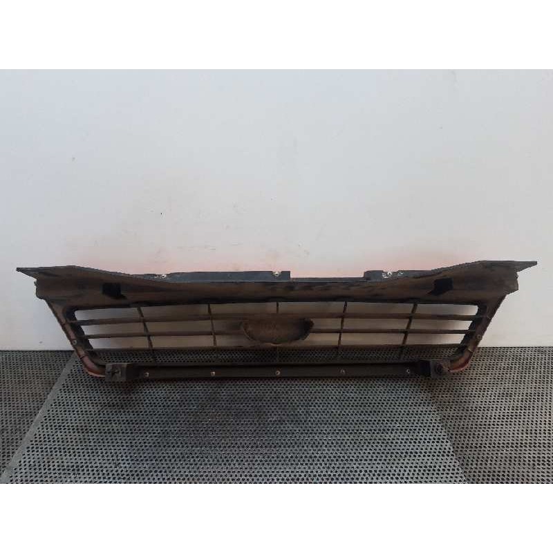 Recambio de rejilla delantera para daewoo nexia referencia OEM IAM  143682 2
