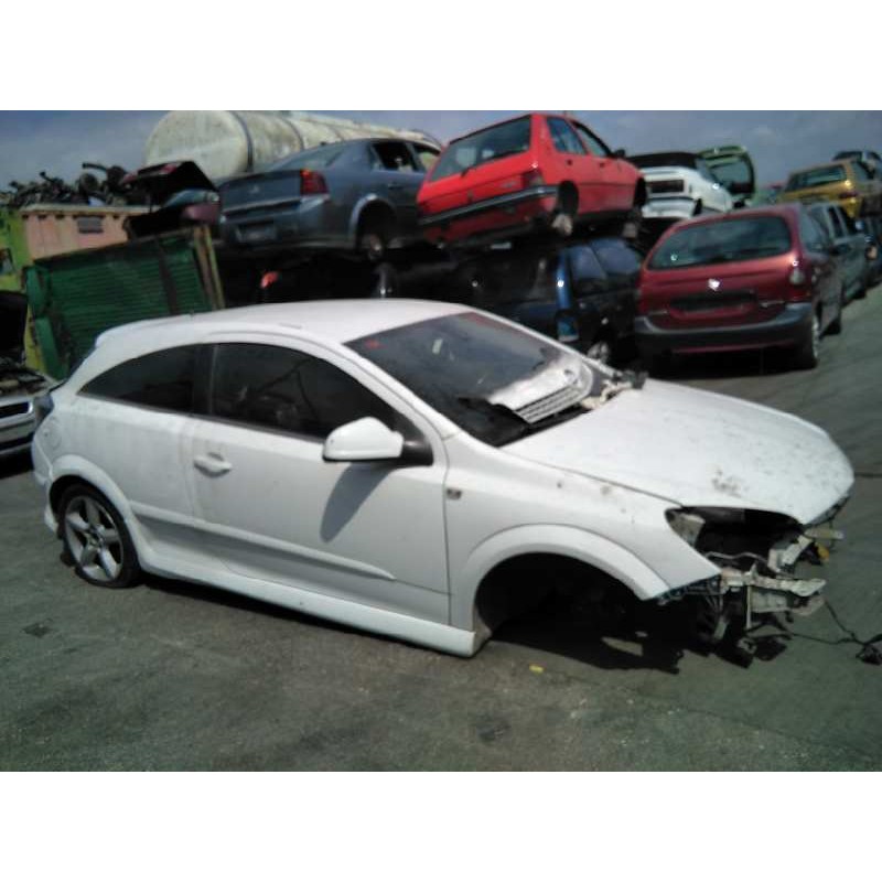 opel astra gtc del año 2009