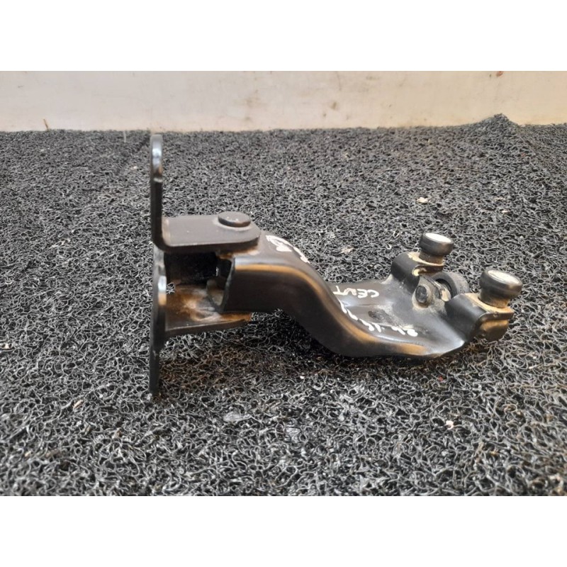 Recambio de soporte / guia puerta corredera para ford transit courier combi trend referencia OEM IAM ET76A268B40AC - Blanco 4