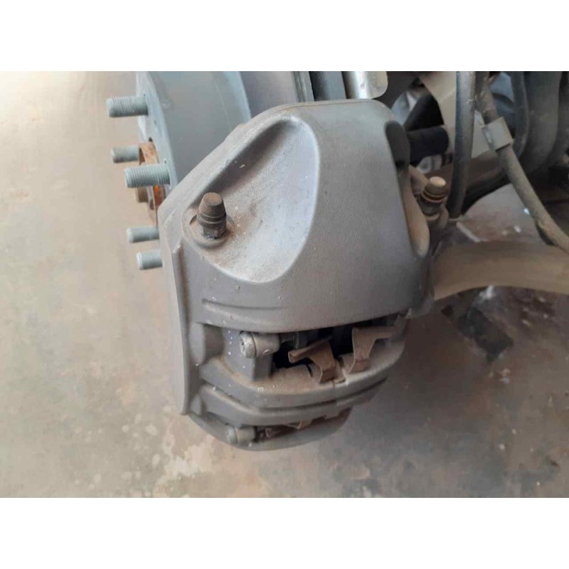 Recambio de pinza de freno delantera izquierda para tesla model y gran autonomia dual awd referencia OEM IAM   BREMBO - Blanco 3