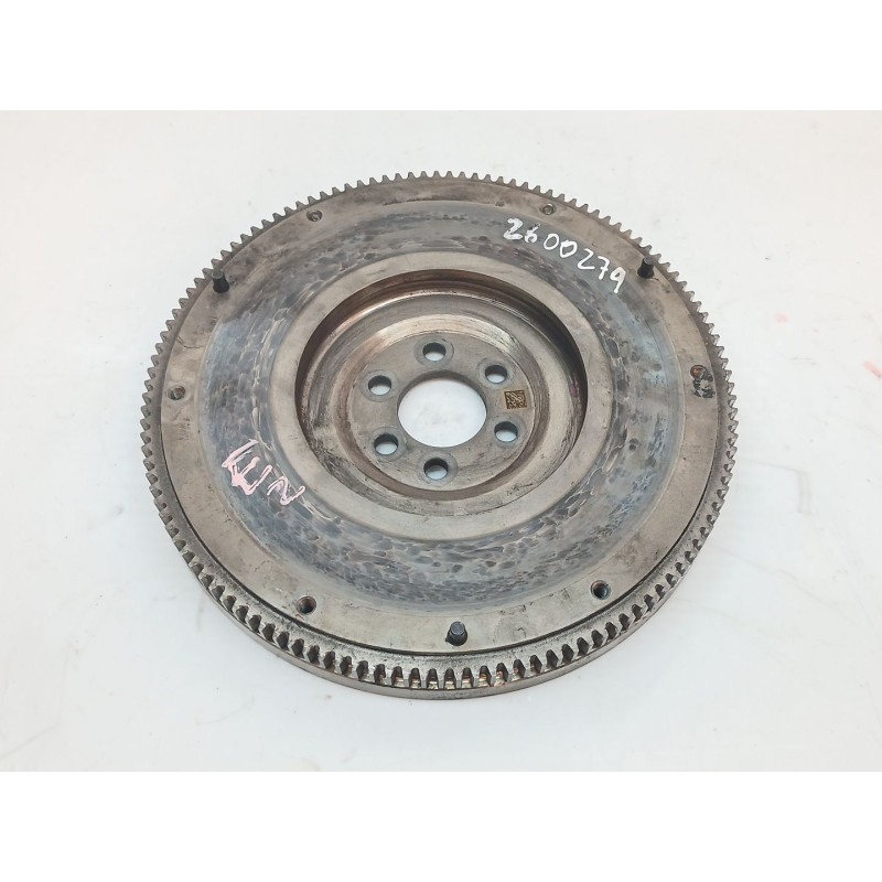 Recambio de volante motor para audi a1 sportback (gba) 25 tfsi referencia OEM IAM 05C105269B  