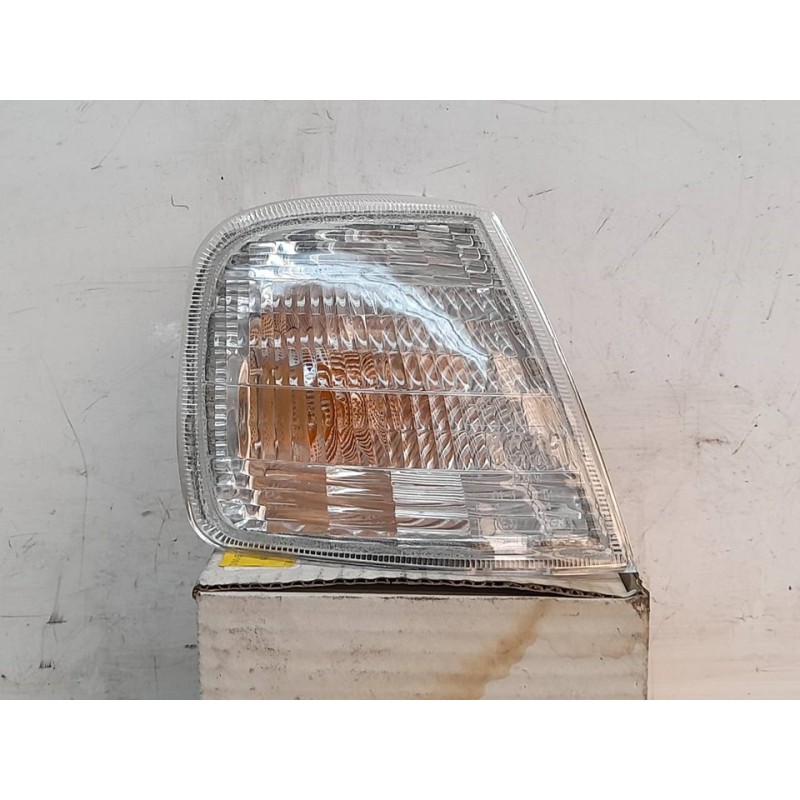 Recambio de piloto delantero derecho para peugeot 405 berlina referencia OEM IAM 29063662 27941 
