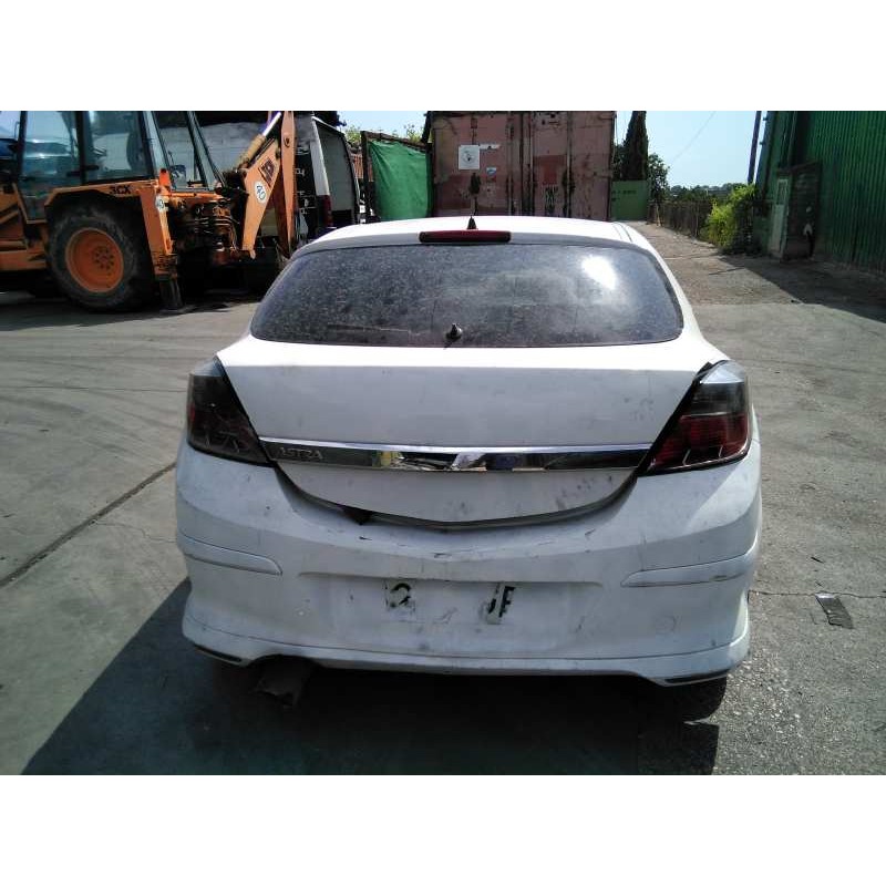opel astra gtc del año 2009