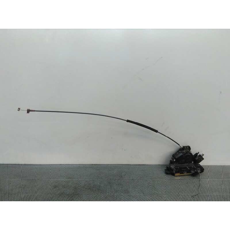 Recambio de cerradura puerta delantera derecha para ford focus berlina (cak) trend referencia OEM IAM   