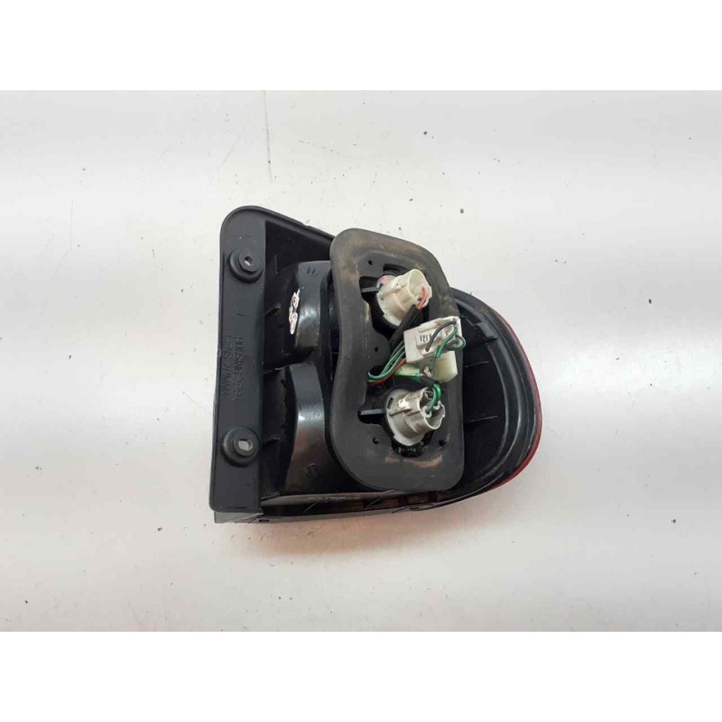 Recambio de piloto trasero izquierdo para hyundai h 1 starex h 1 starex td referencia OEM IAM 2