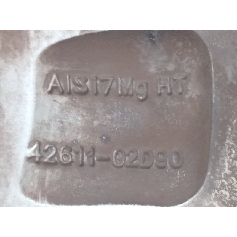 Recambio de llanta para toyota auris hybrid active referencia OEM IAM 4261102D90 - Negro 2
