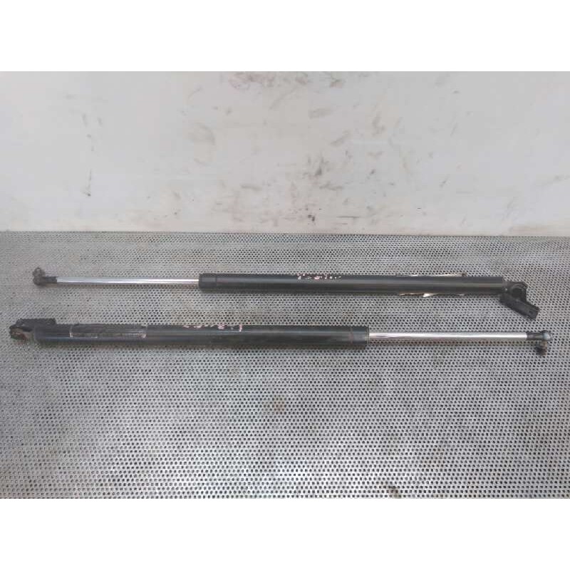 Recambio de amortiguadores maletero / porton para hyundai h 1 2.5 diesel referencia OEM IAM   