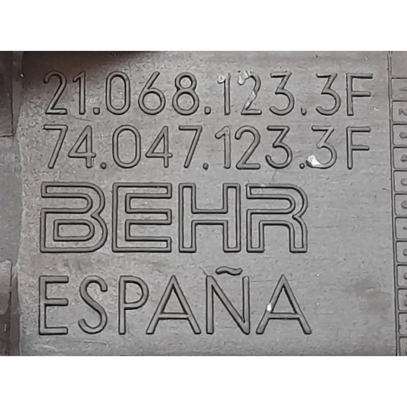 Recambio de motor calefaccion para citroën xsara berlina 2.0 hdi 66kw premier referencia OEM IAM 210681233F  BEHR - Gris 4
