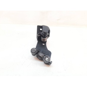 SOPORTE / GUIA PUERTA CORREDERA 6T16V26800AA 