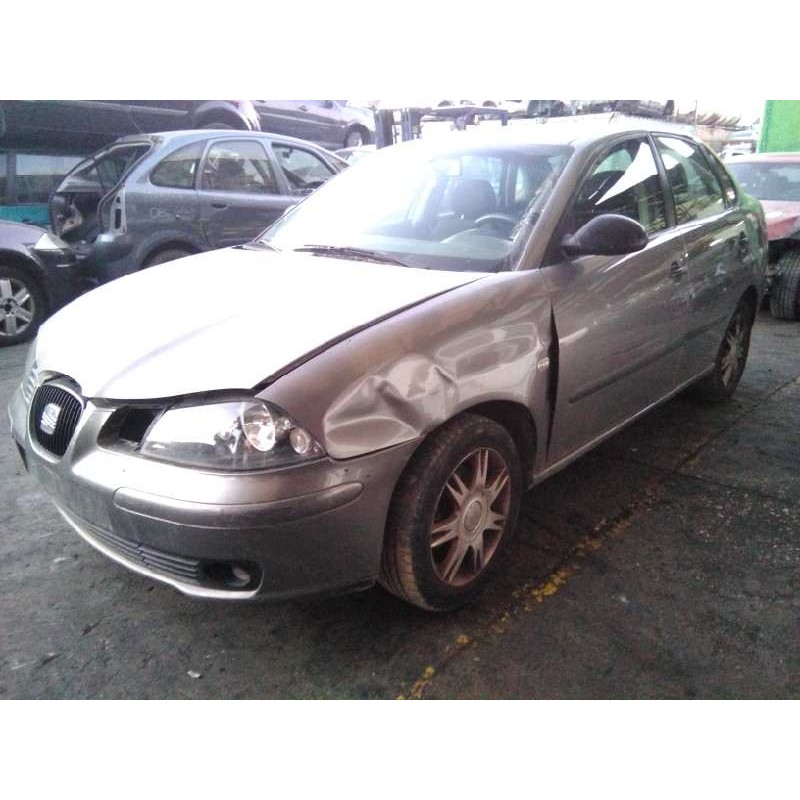 seat cordoba berlina (6l2) del año 2003