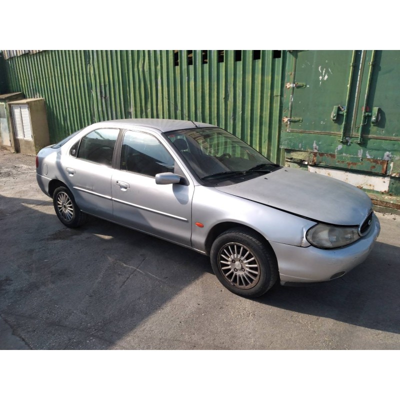 ford mondeo berlina (gd) del año 2000