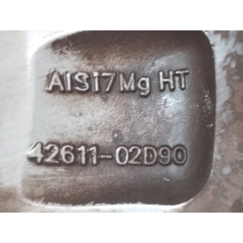 Recambio de llanta para toyota auris hybrid active referencia OEM IAM 4261102D90 - Negro 2