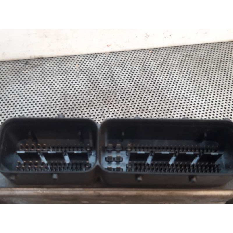 Recambio de centralita motor uce para fiat punto (evo) (199) dynamic referencia OEM IAM 51892322 - Blanco 2