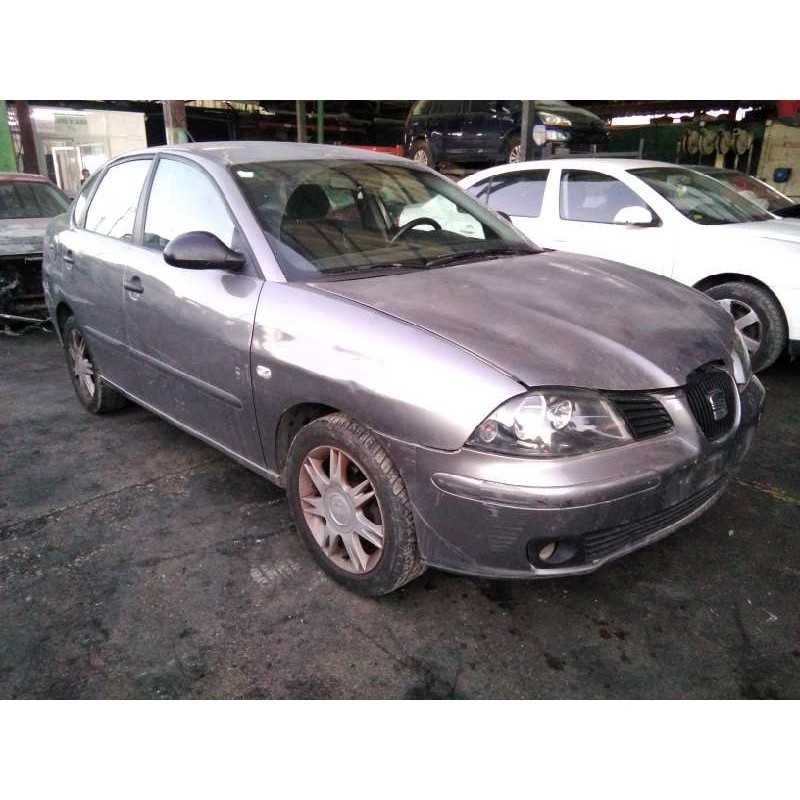 seat cordoba berlina (6l2) del año 2003