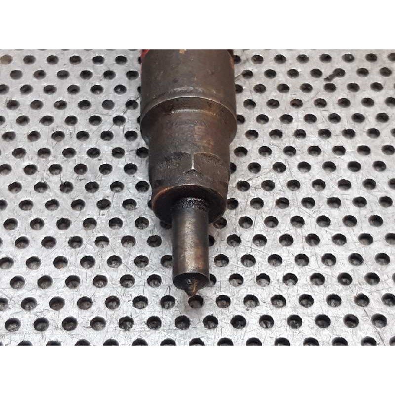 Recambio de inyector para renault megane i berlina hatchback (ba0) 1.9 dti diesel cat referencia OEM IAM 0432193611 BOSCH 770011 3