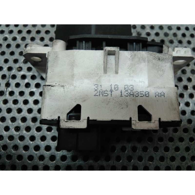 Recambio de warning para ford focus berlina (cak) trend referencia OEM IAM 2M5T13A350AA - Blanco 3