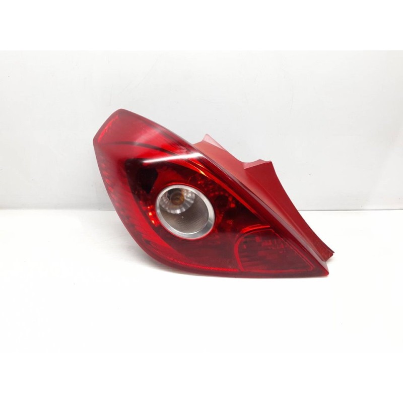 Recambio de piloto trasero izquierdo para opel corsa d essentia referencia OEM IAM 13186350  