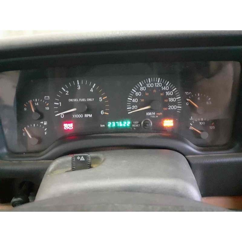 Recambio de cuadro instrumentos para chrysler jeep cherokee (j) 2.5 td sport adventure referencia OEM IAM 2