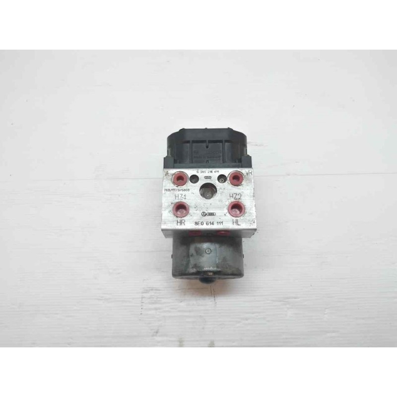 Recambio de abs para audi a4 berlina (b5) 1.9 tdi referencia OEM IAM 0265216411 8E0614111 BOSCH