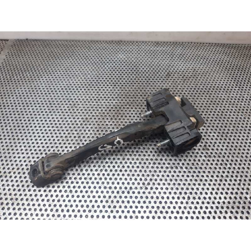 Recambio de retenedor puerta delantera derecha para opel astra h berlina 1.7 16v cdti referencia OEM IAM   