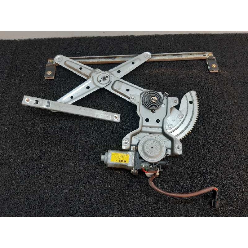 Recambio de elevalunas delantero derecho para kia carens 2.0 crdi lx monovolumen referencia OEM IAM 2