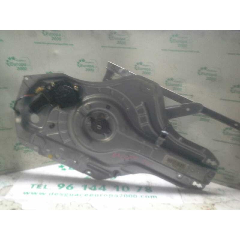 Recambio de elevalunas delantero izquierdo para hyundai elantra (xd) 2.0 cat referencia OEM IAM 8247020060AX  