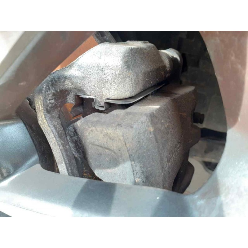Recambio de pinza de freno delantera derecha para ssangyong tivoli limited 4x2 referencia OEM IAM   