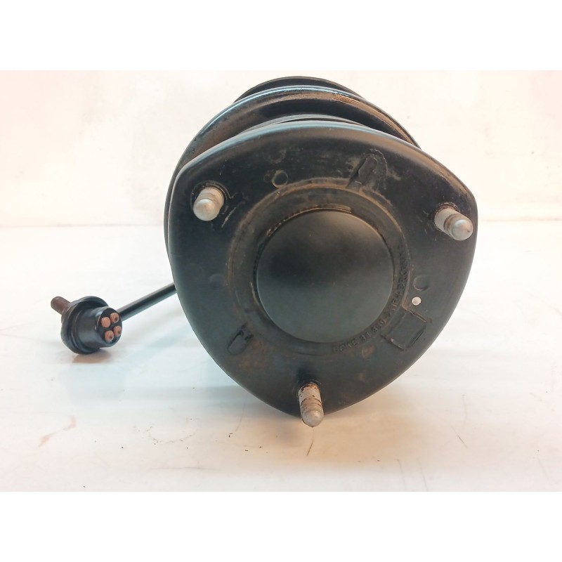 Recambio de amortiguador delantero derecho para mazda cx-30 selection 2wd referencia OEM IAM 50801792 D908072020 3