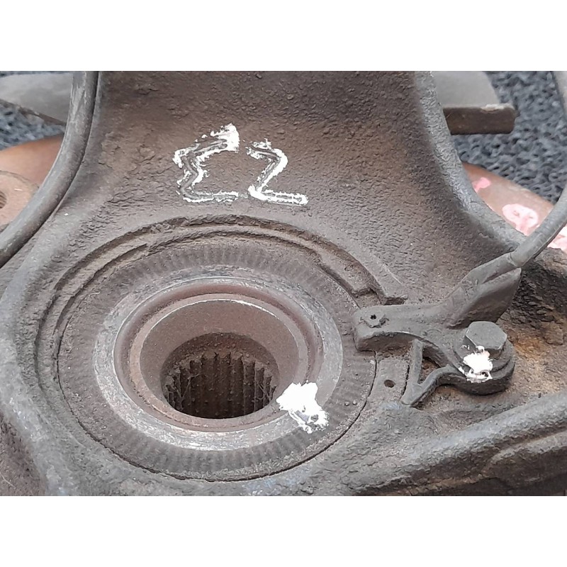 Recambio de mangueta delantera derecha para citroën c5 berlina 1.6 hdi cat (9hy / dv6ted4) referencia OEM IAM - Blanco 3