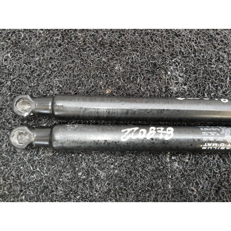 Recambio de amortiguadores maletero / porton para hyundai elantra (xd) 2.0 crdi gls full (5-ptas.) referencia OEM IAM 2