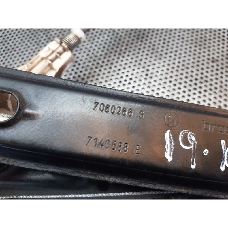 Recambio de elevalunas delantero derecho para bmw serie 3 berlina (e90) 320i referencia OEM IAM 7060266S 7140588E 6927028 - Gris 2