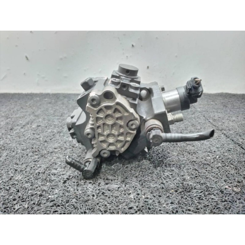Recambio de bomba inyeccion para kia rio 1.5 crdi ex2 referencia OEM IAM 0445010124 331002A410 BOSCH