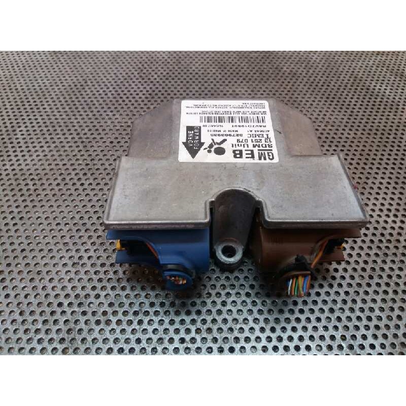 Recambio de centralita airbag para opel astra gtc 1.7 16v cdti referencia OEM IAM 13251079 RSV7D19B9T 405684A1