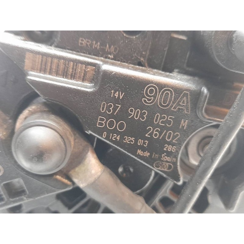 Recambio de alternador para volkswagen polo (9n1) highline referencia OEM IAM 037903025M 0124325013 5