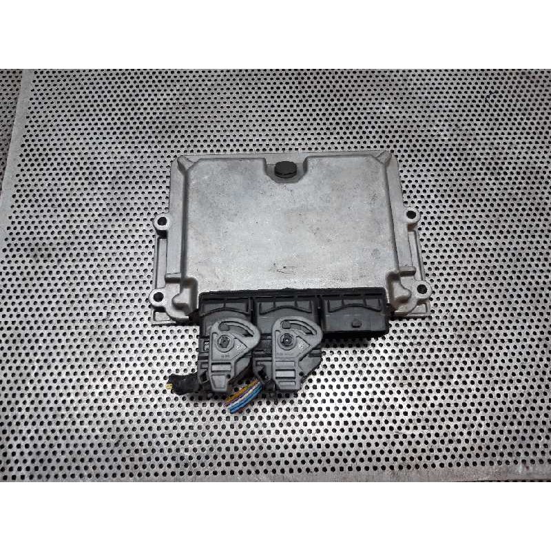 Recambio de centralita motor uce para peugeot 807 sv referencia OEM IAM 0261207545 9651526980 