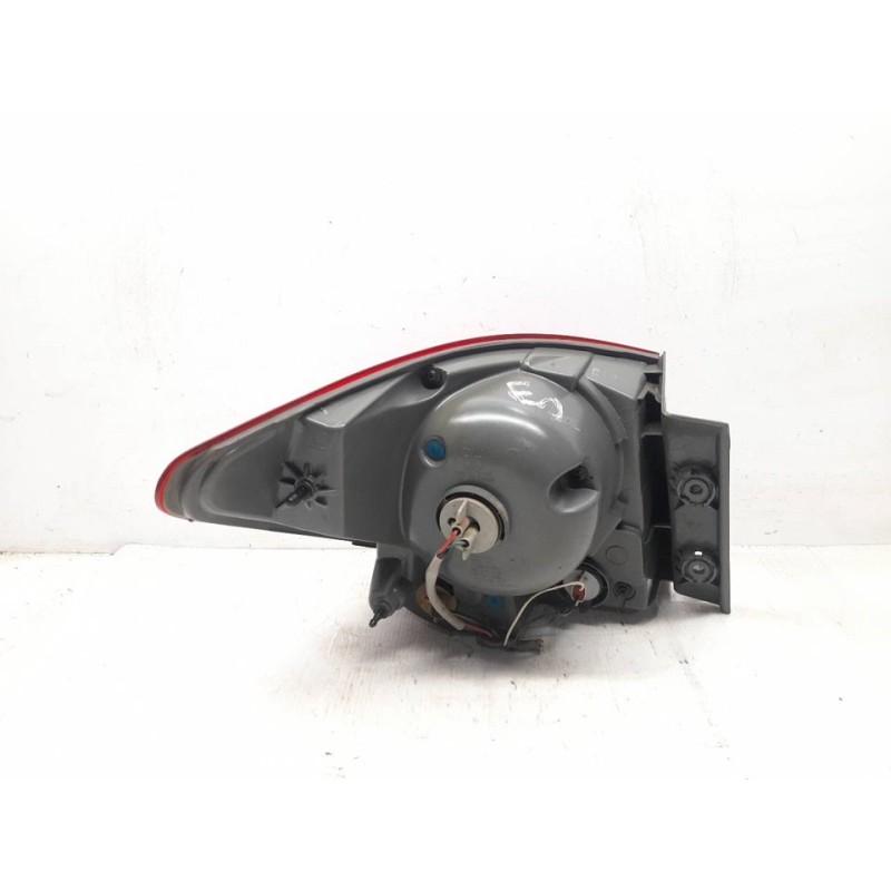 Recambio de piloto trasero derecho para chevrolet cruze ls referencia OEM IAM 4213 2F27 - Negro 2