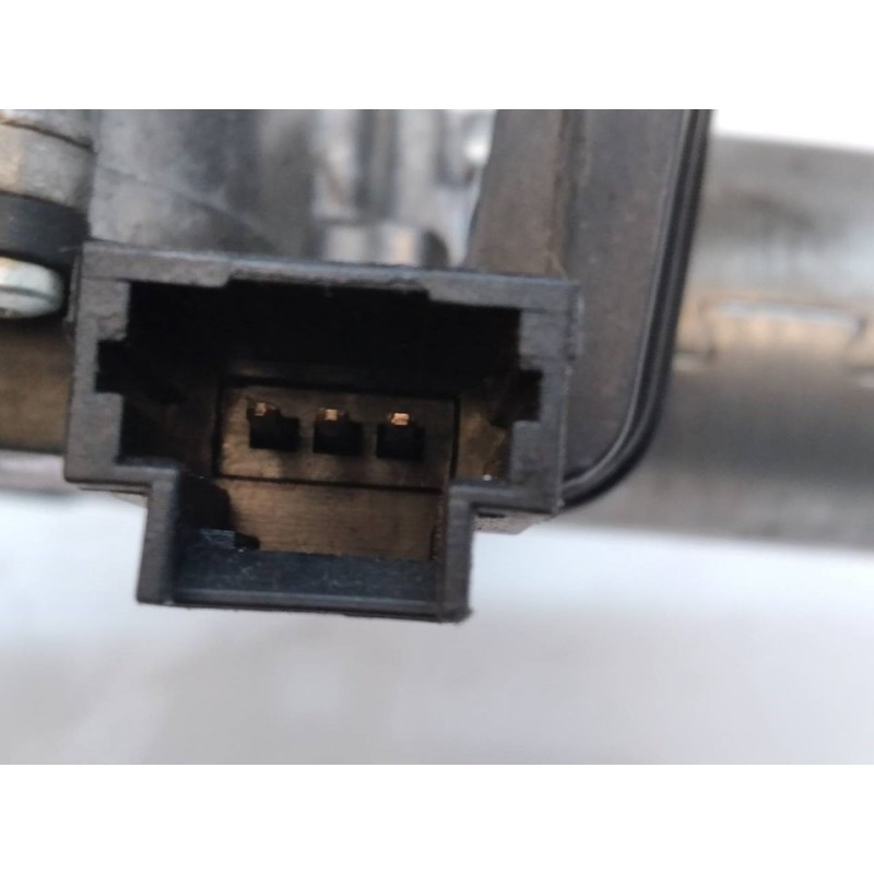 Recambio de motor limpia trasero para peugeot 207 1.6 16v hdi referencia OEM IAM 9652418780 0390201813 - Blanco 5