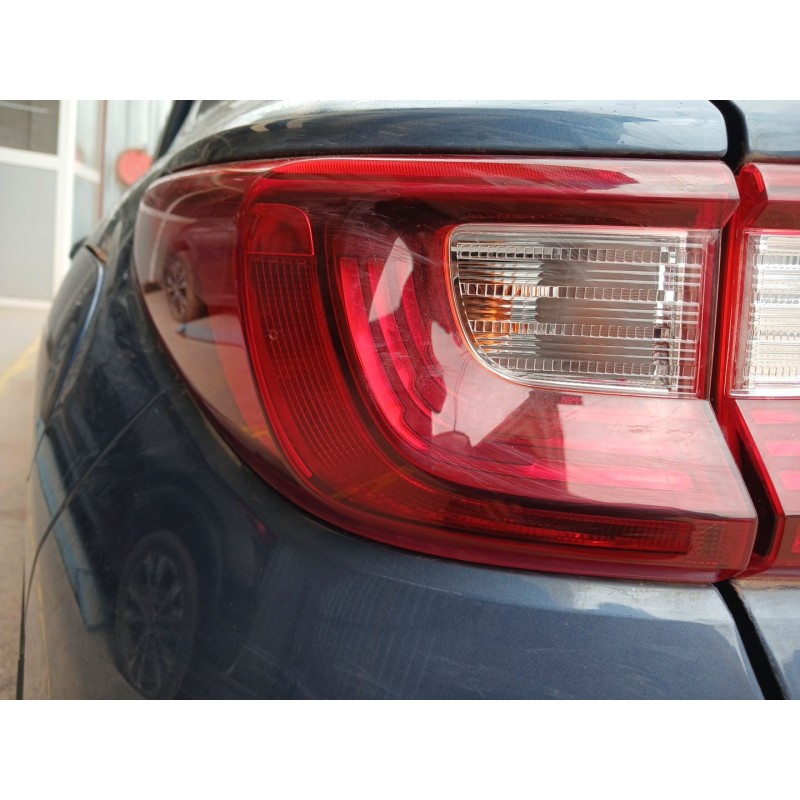 Recambio de piloto trasero izquierdo para kia stonic (ybcuv) tech referencia OEM IAM   