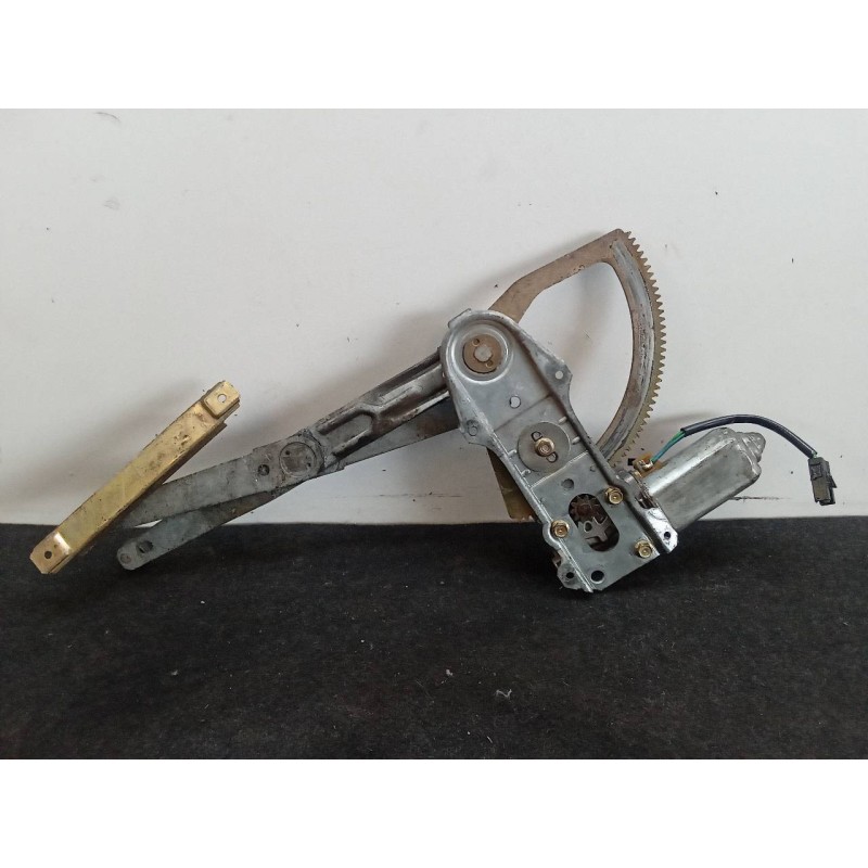 Recambio de elevalunas delantero derecho para ford sierra berlina referencia OEM IAM  99037 2
