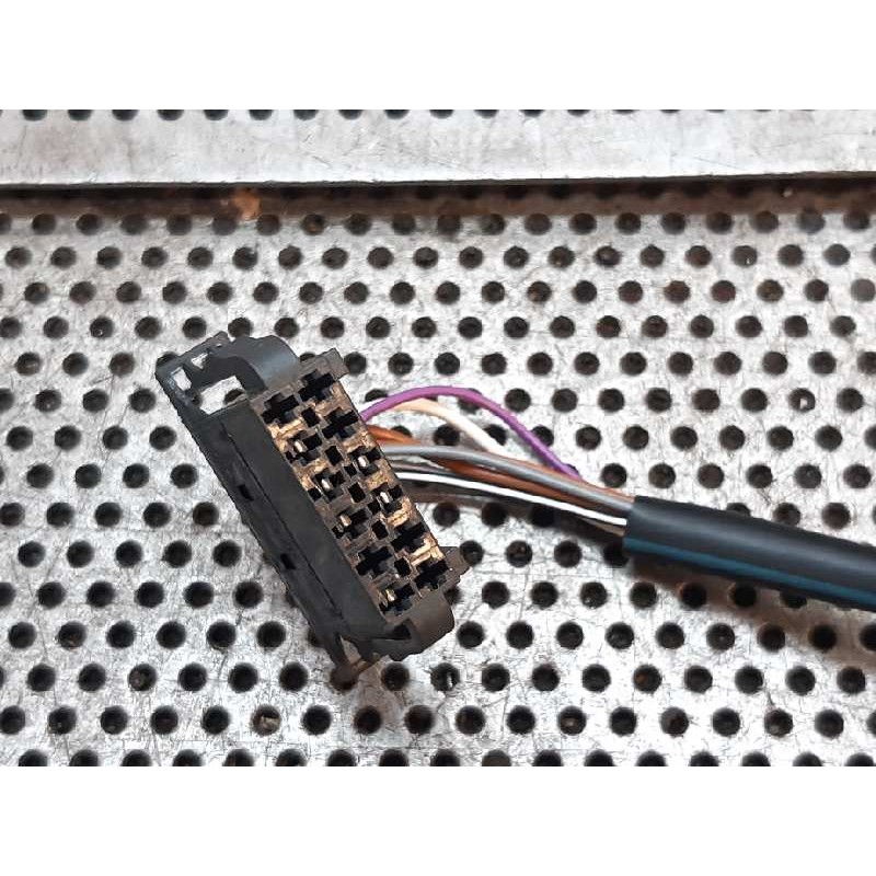 Recambio de retrovisor izquierdo para volkswagen passat berlina (3b3) advance referencia OEM IAM 3