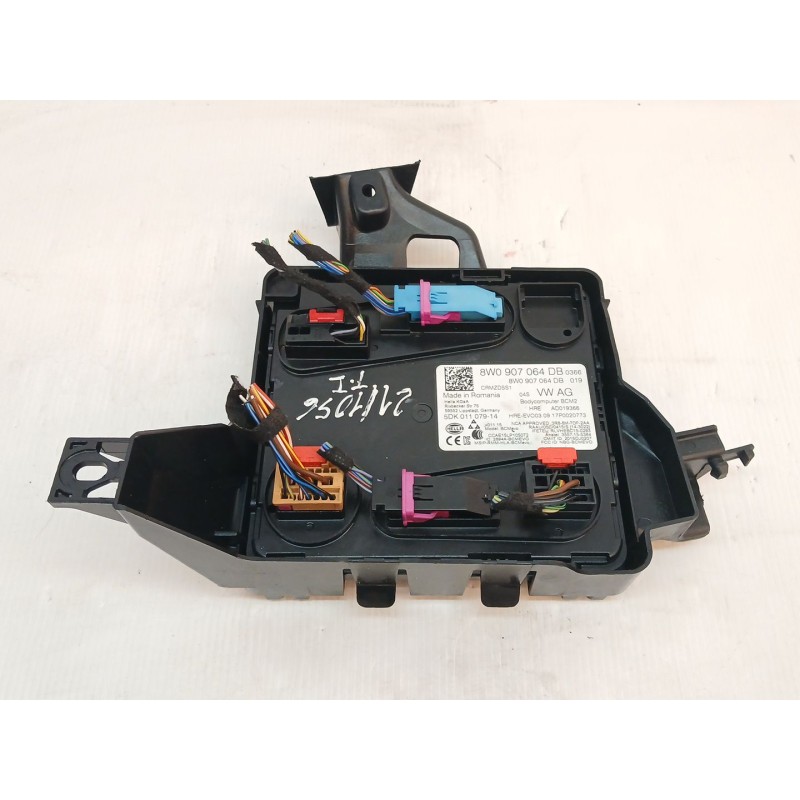 Recambio de caja reles / fusibles para audi a5 sportback (f5a) sport referencia OEM IAM 8W0907064DB 5DK01107914 