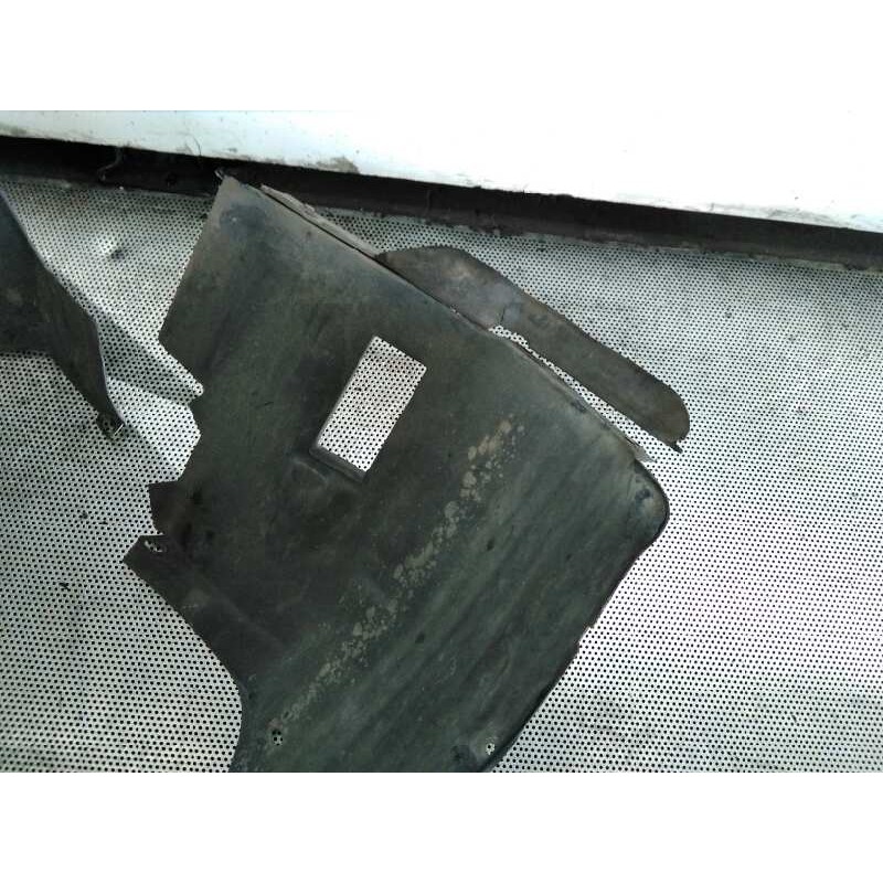 Recambio de paso rueda plastico delantero izquierdo para bmw serie 3 berlina (e36) 325td comfort edition referencia OEM IAM - Negro 3