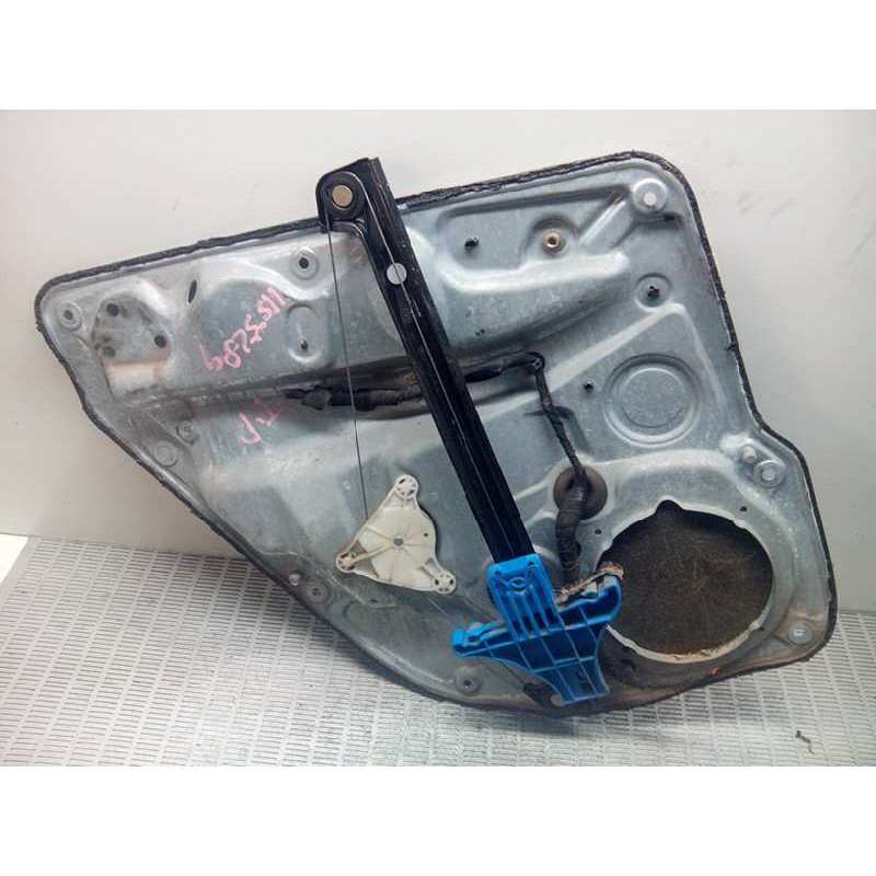 Recambio de elevalunas trasero derecho para volkswagen golf iv berlina (1j1) 1.4 16v referencia OEM IAM   